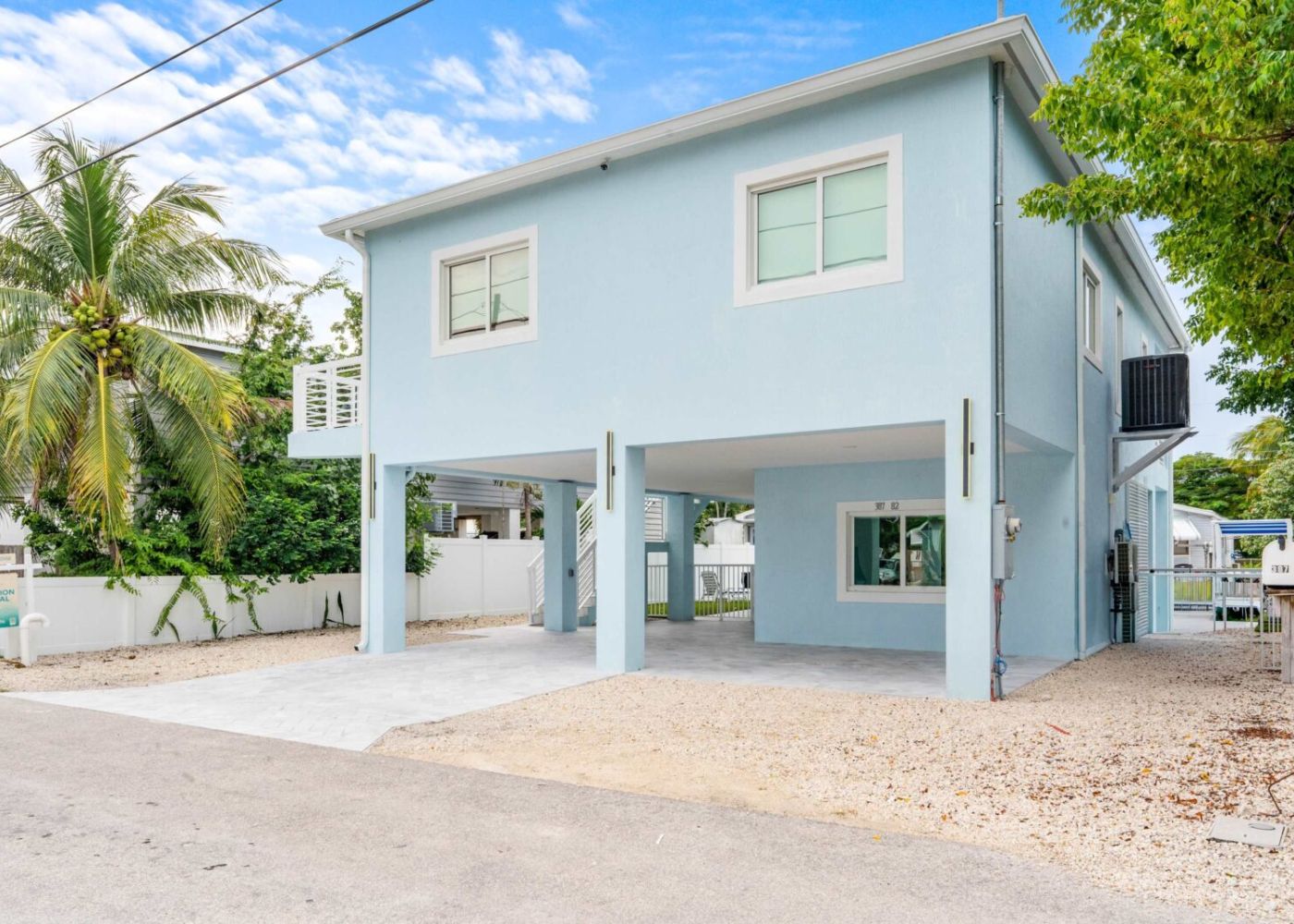 Phjs44rq739kooxw5ps8 01b3dbe1