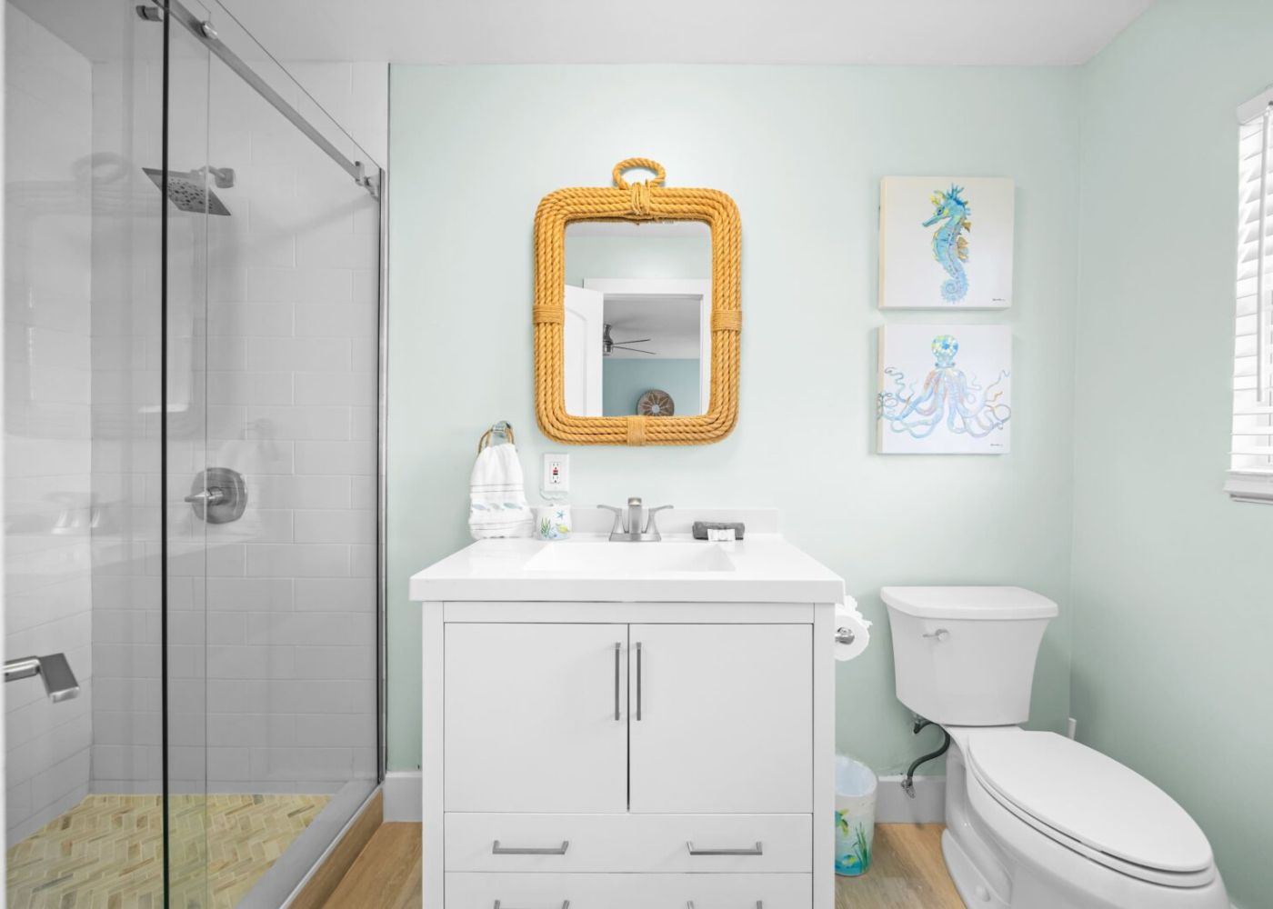 Sgjh7nztexcfuxrhclvq 06297078