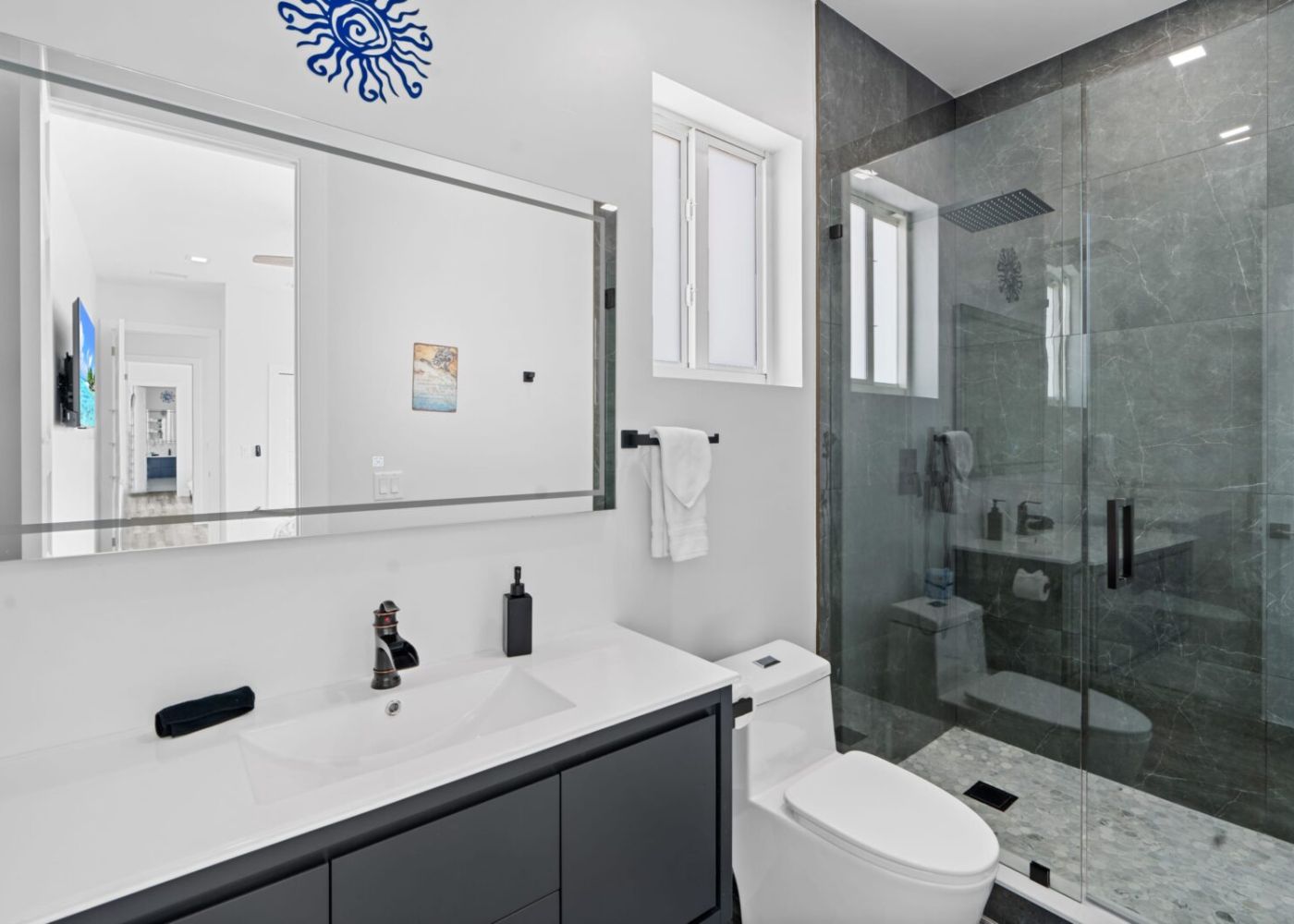 R1n8isioaatlzexmvwgz 1 0a4739d9