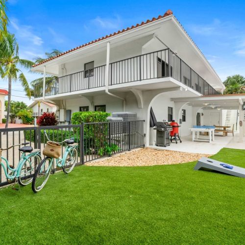 Grab a bike, fire up the grill and start the day your way in this backyard hangout zone.