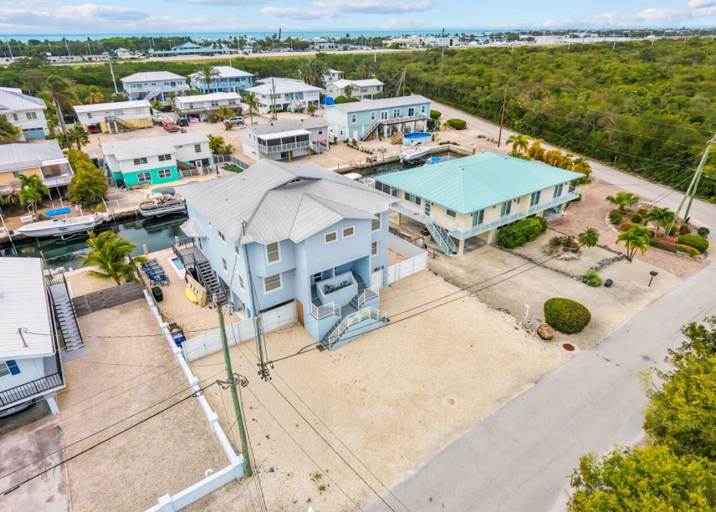 M8c6exxxaiaj2biowfee 14f572e5