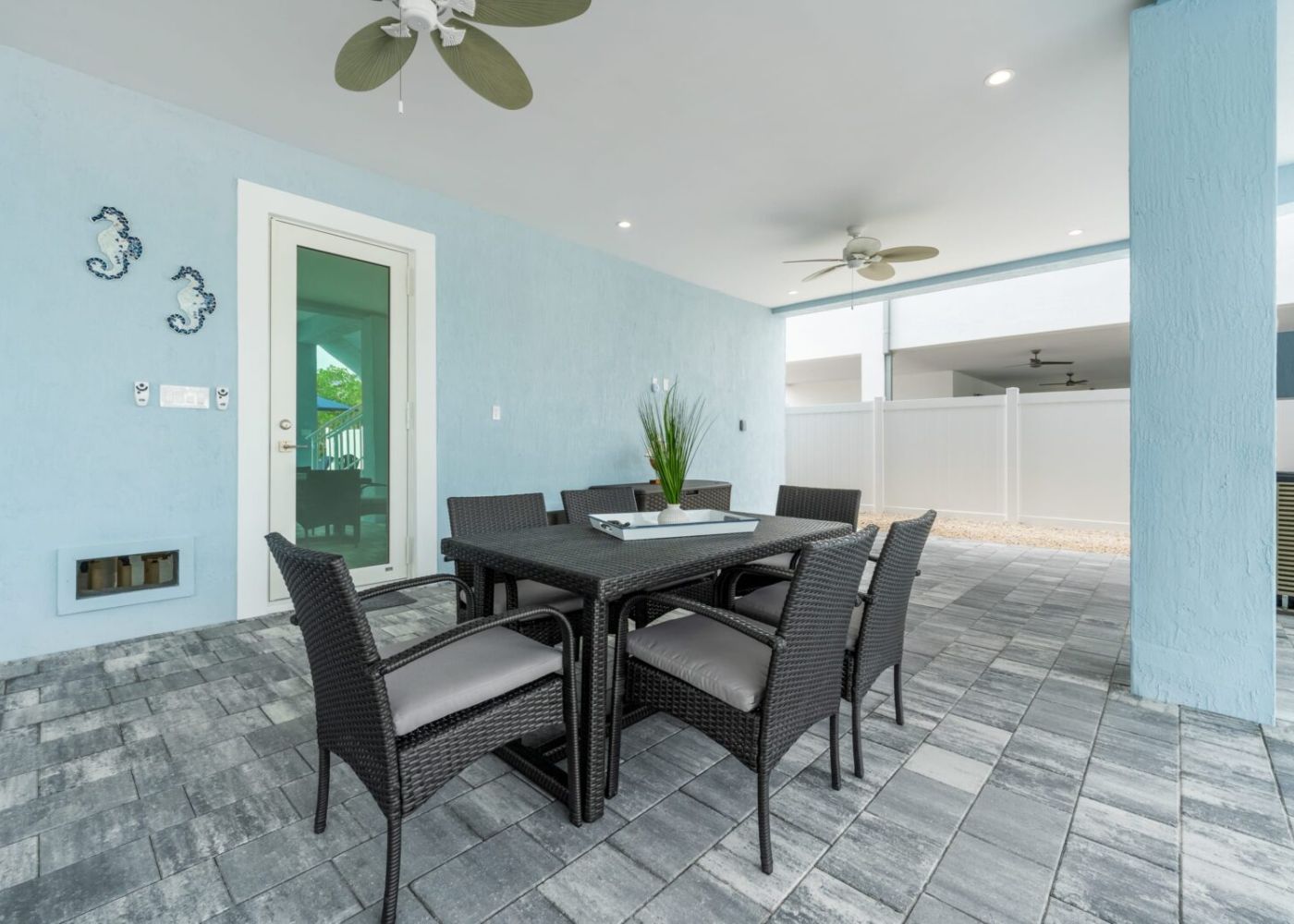 Qxma1x3pta8xyz1wpljf 203d3393