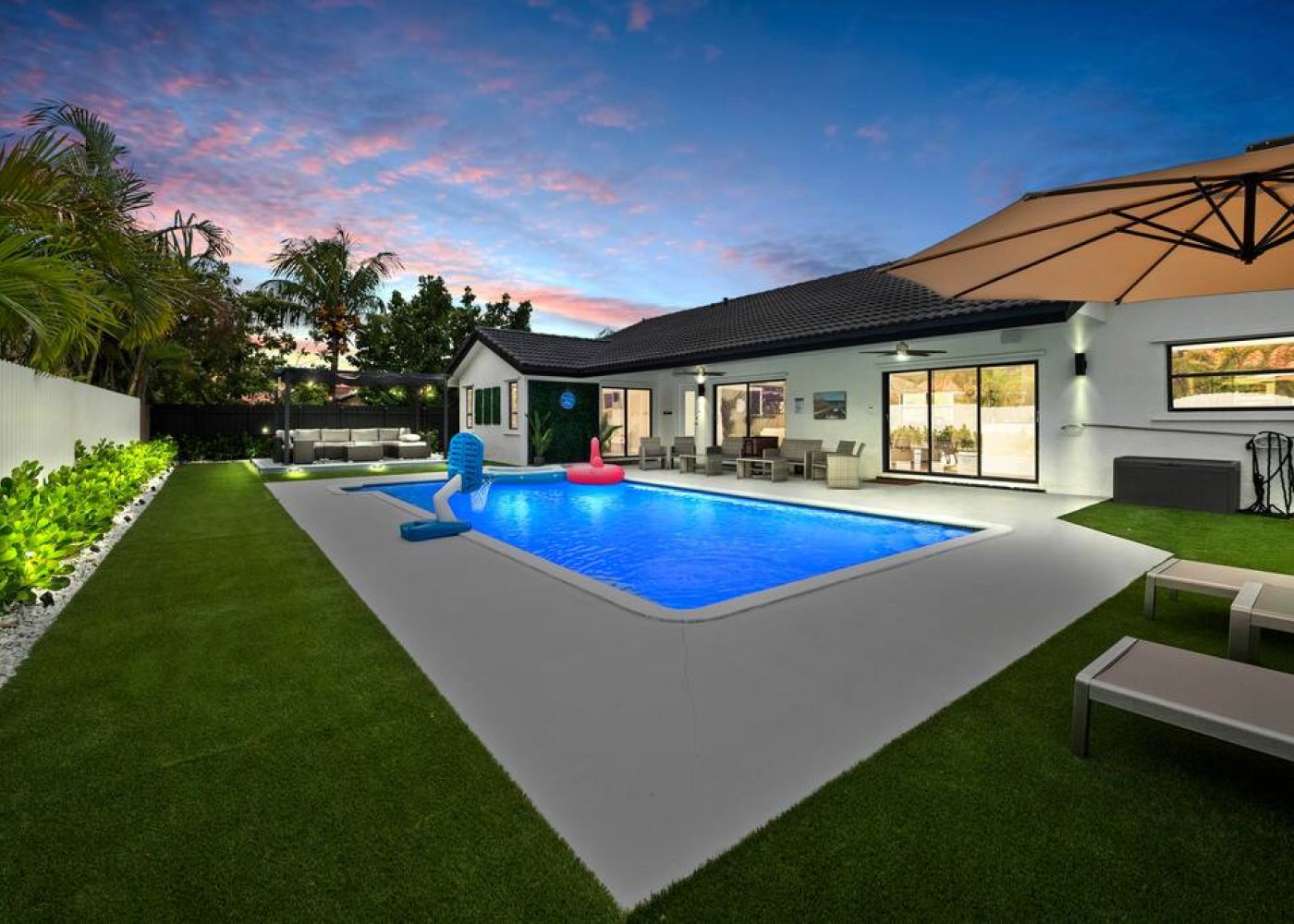 Original 729895415924628131 1502509547 320c6f93