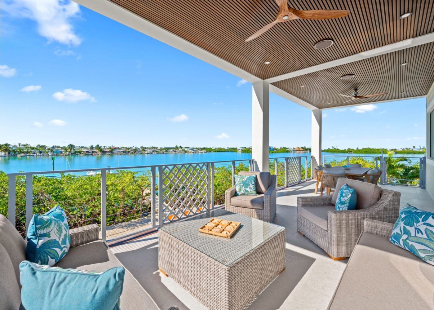 Qgfnq71tmhn8ig3r82lc 34ca4180