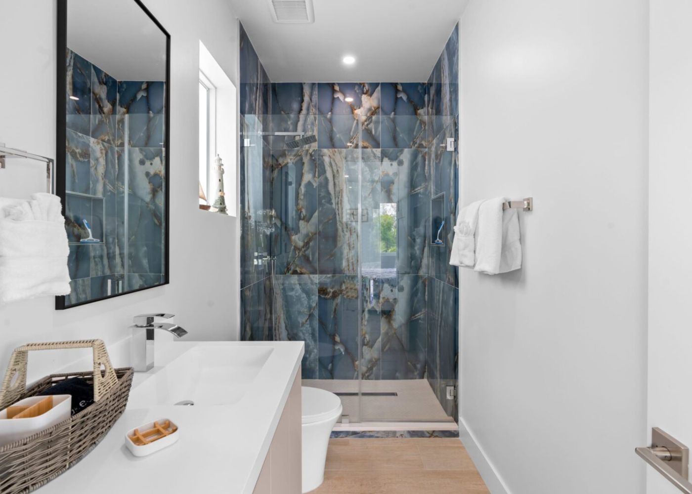 Glrcsm8ulyeaxfmleanh 1 3698518a