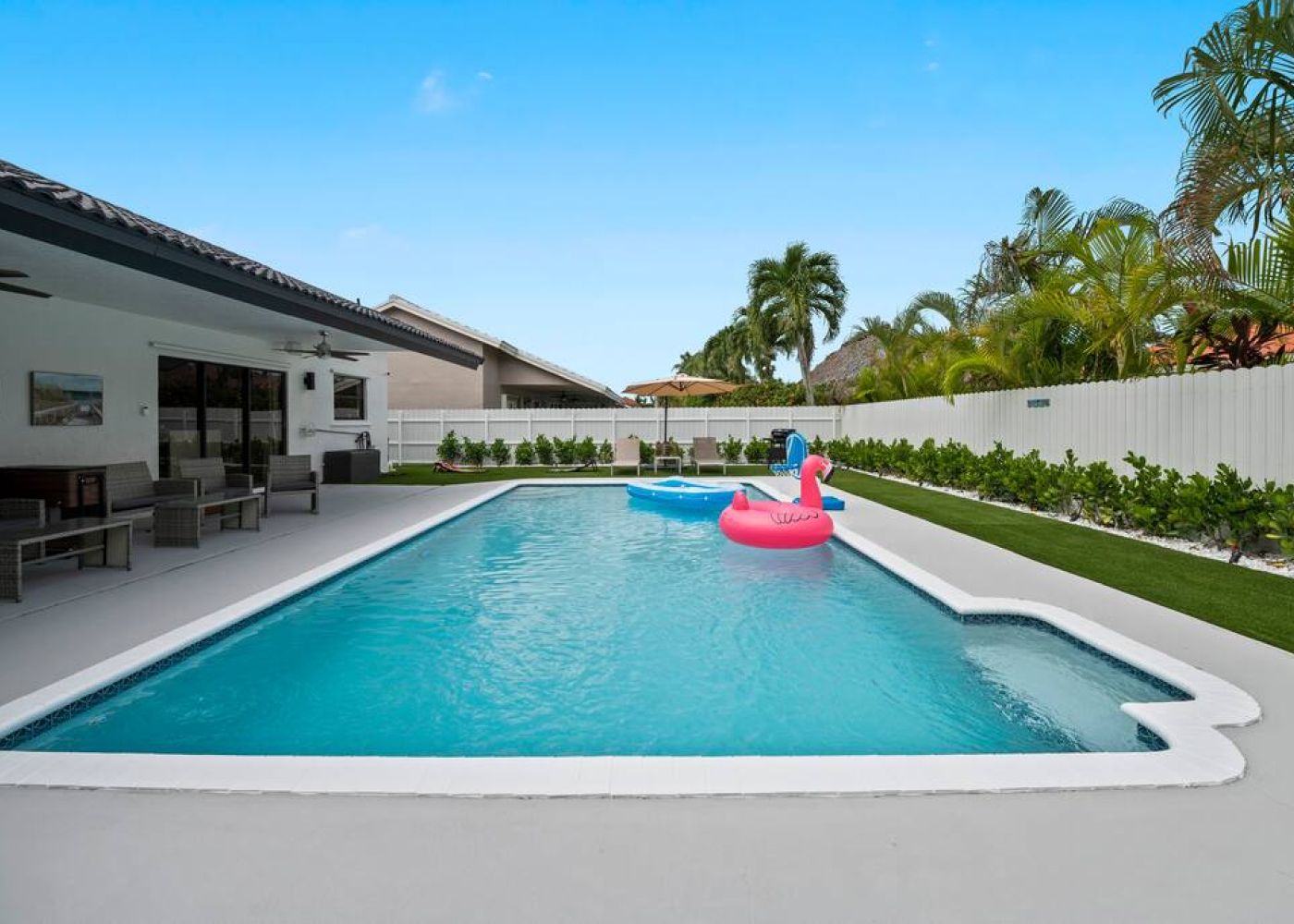 Original 729895415924628131 1502509466 3e8c72c2