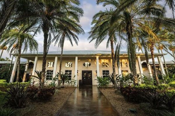 Schnebly redland’s winery & brewery