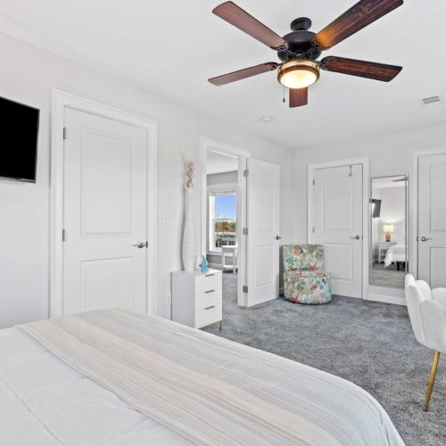 Picture yourself waking up to swaying palm trees and tranquil waters