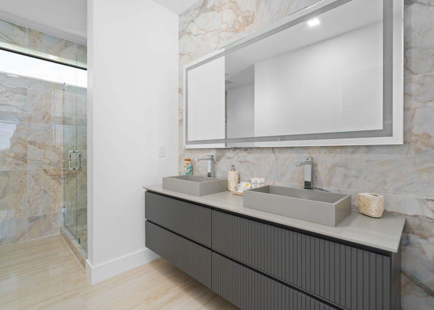 Apzfi3tlrwfn194gcsws 748b3dae