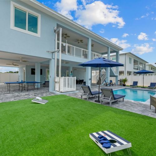 Cornhole or ping-pong? Why not both?