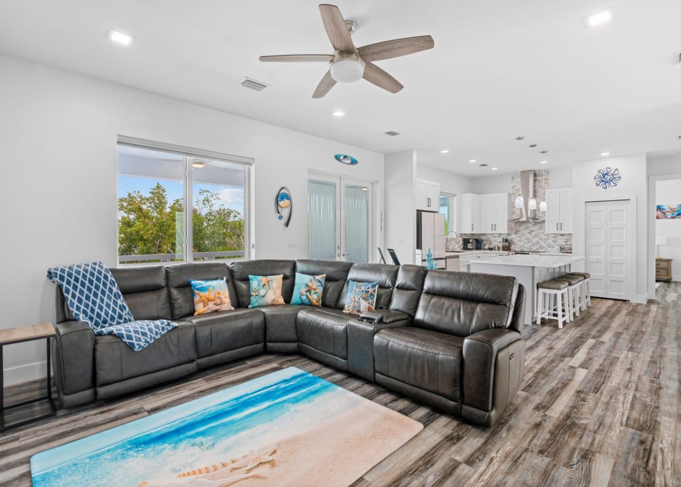 Yuem08bpykmuutqealro 1 853c72d1