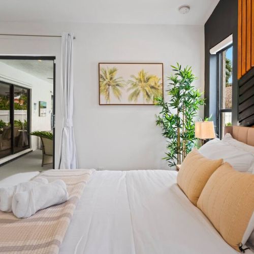 Plants and unique artwork breathe new life into the villa.