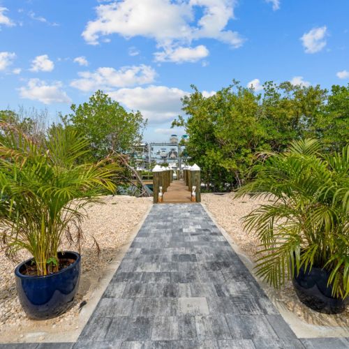 Your portal to the sea!