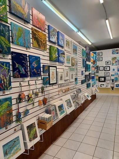 Shady Palm Art Gallery & Frame Shop Image