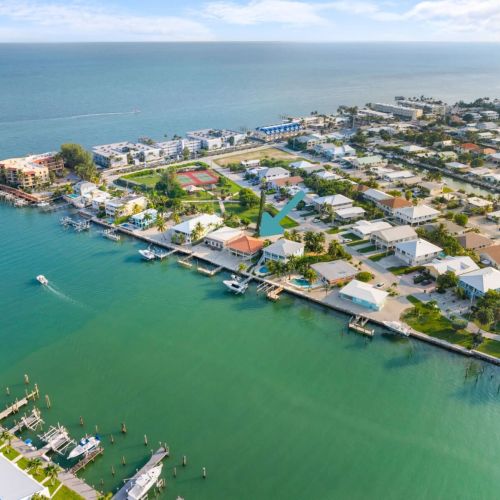 Step out and you’re minutes from open water — boating made simple.