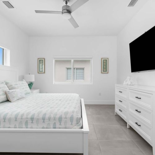 Morning light, fresh breeze, and zero alarms. Vacation mode engaged.