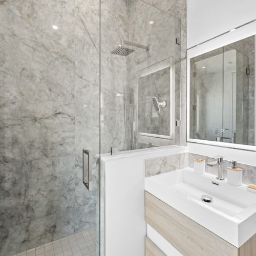 Experience pure relaxation in our elegant and tranquil bathroom.