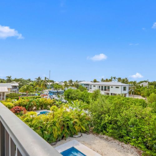 Nlnxrxphuax5hipeb9mc a81f05bf