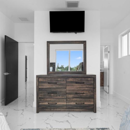 Clnfn7f7fs6hwgslg9td b8c7e4ab