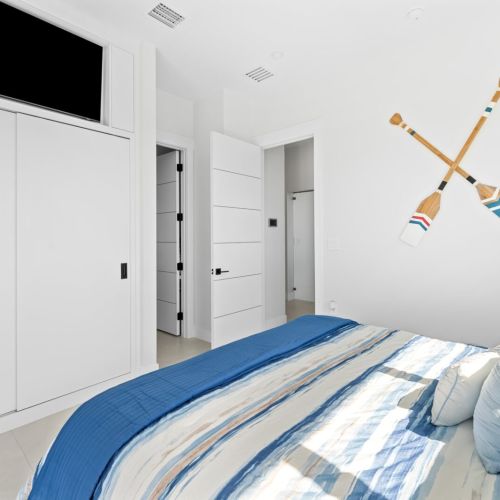 Get those precious hours of sleep so you are ready to explore the majestic florida keys!