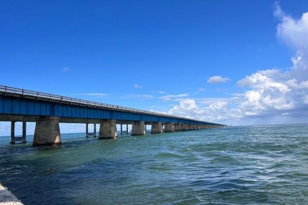 Seven mile bridge