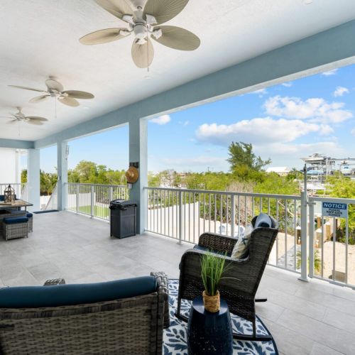 Take in the beauty of the gorgeous natural surroundings.