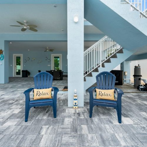 The cushions say it all.