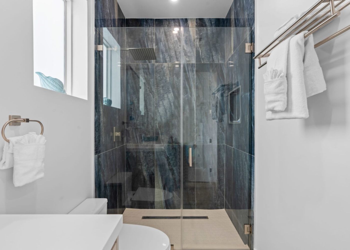 Yhdzfoit0hi7ux7on06b 1 dcae701c