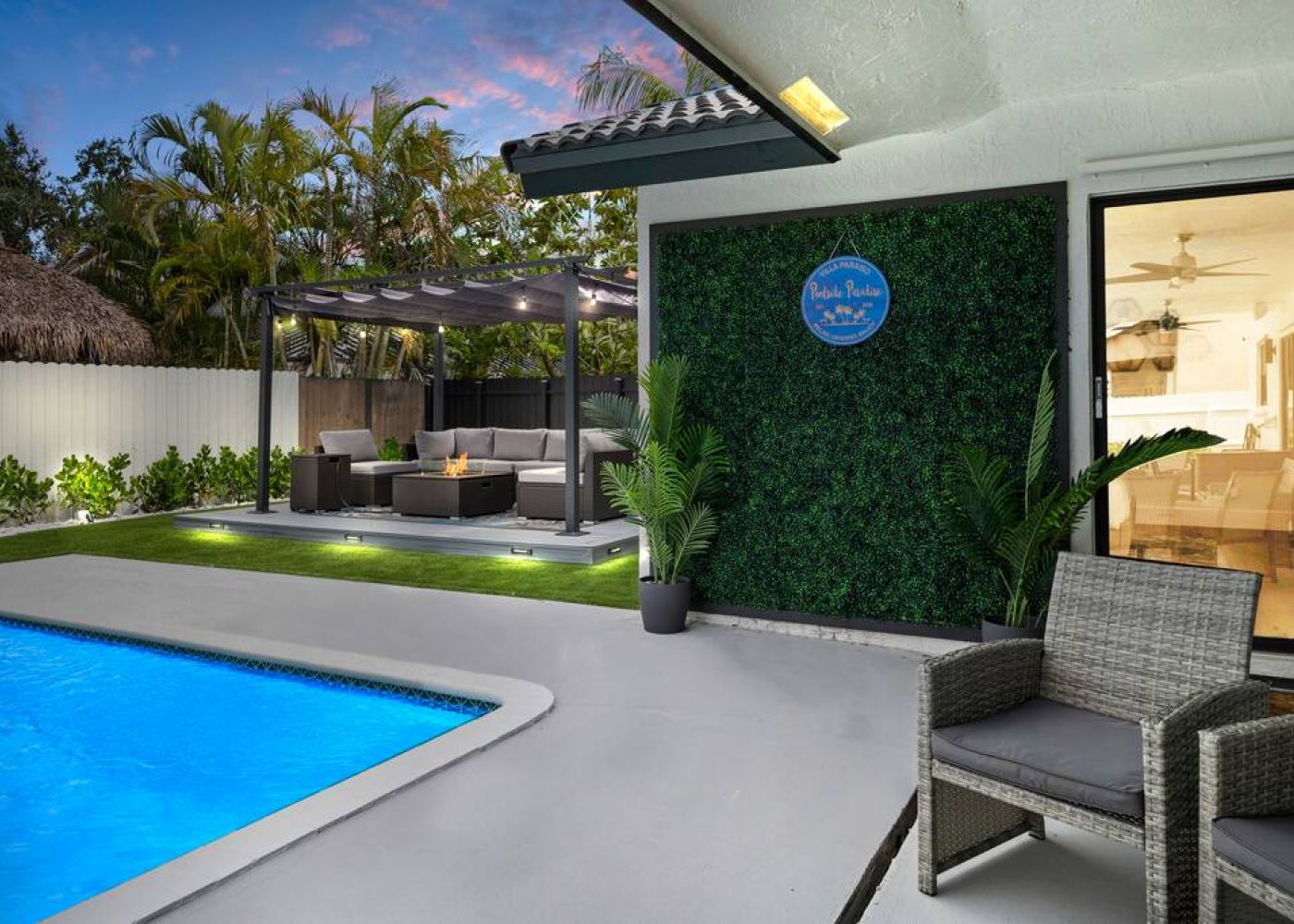 Original 729895415924628131 1502509861 f279a65b