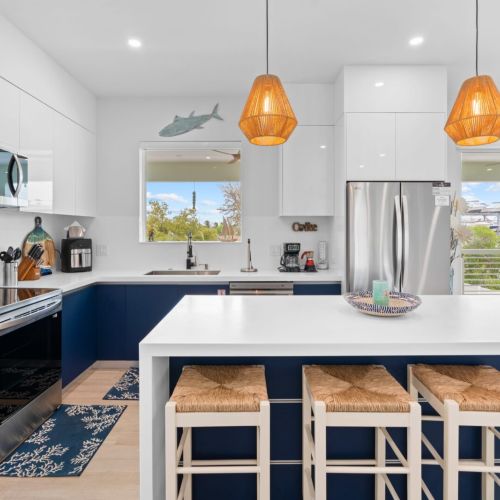 Help yourself with all the amenities you see in the kitchen.