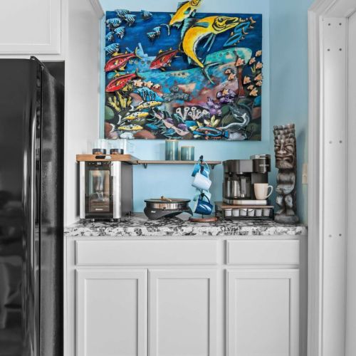 Perfect for morning coffee as you soak in the sunlit views! Who wouldn’t want to start their day here?