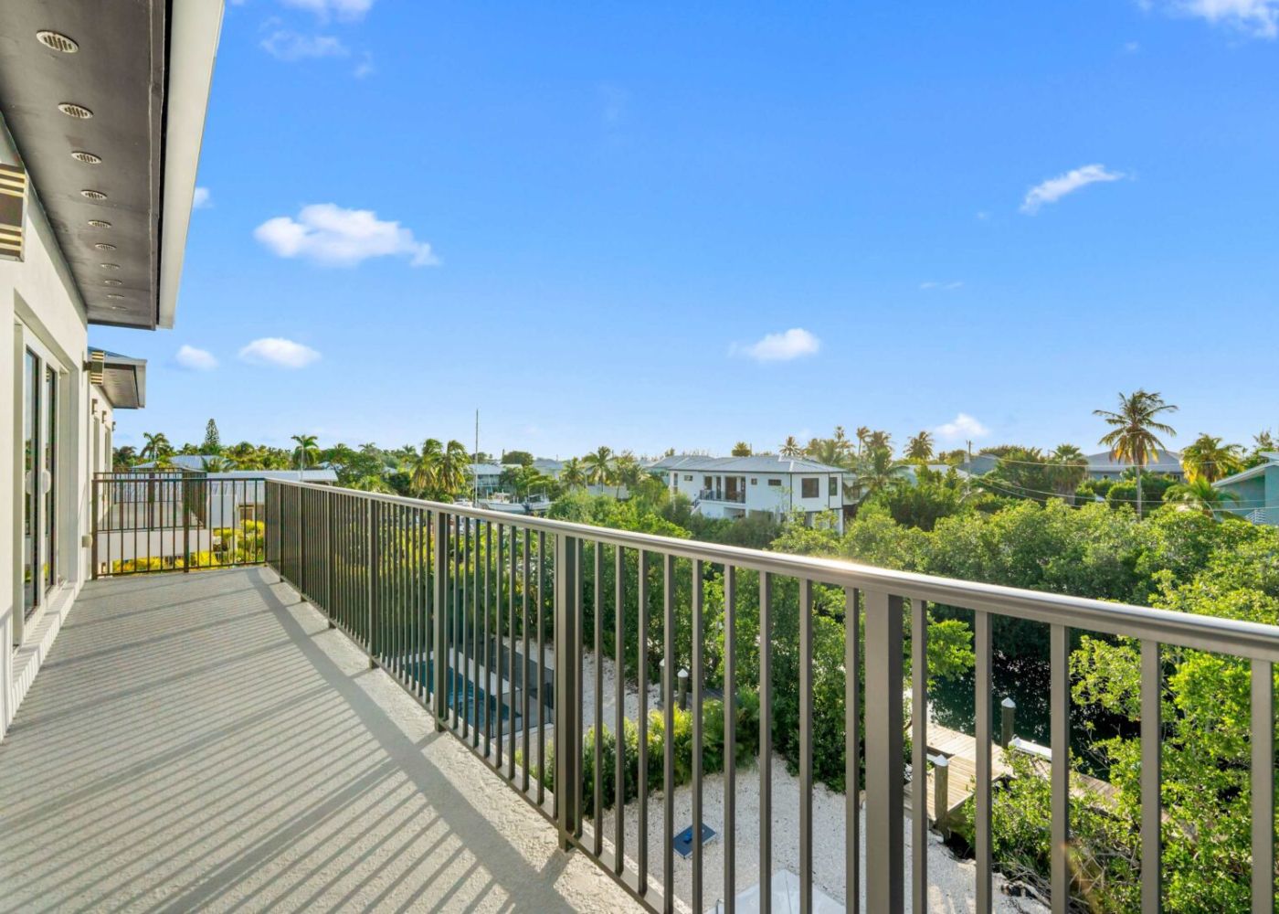 Aqiraonhsb9iodf2bzhq fdb2db74