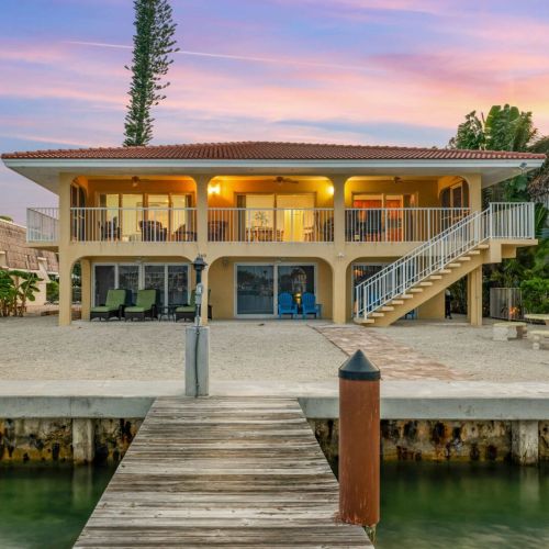 Golden hour magic — no filter needed.