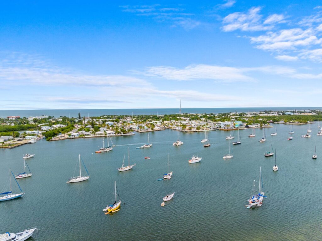 25 best things to do in marathon fl | florida keys guide 2026 2 Photo of marathon fl coast. Main photo for what are the best things to do in marathon fl?